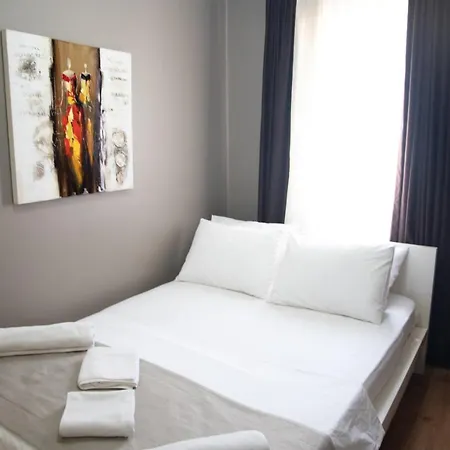 Hotell The Hera 2*