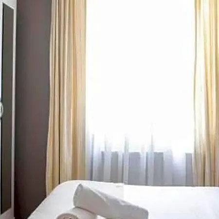 The Hera Hotell