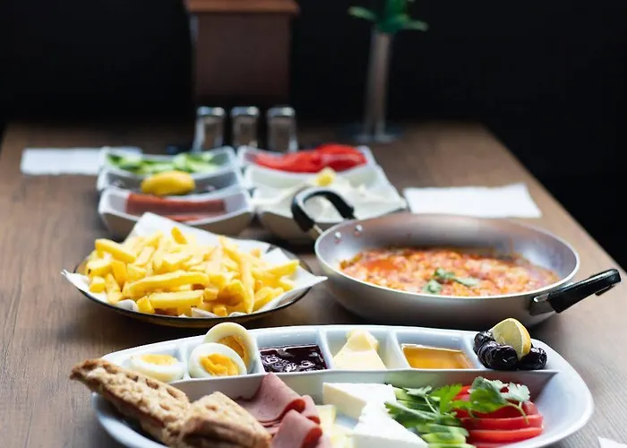 فندق The Hera 2*